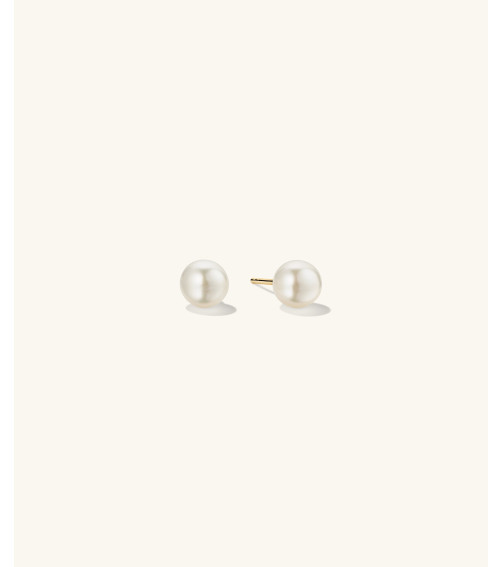 Pearl Oversized Studs