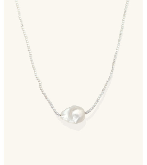 Clara Pearl Necklace
